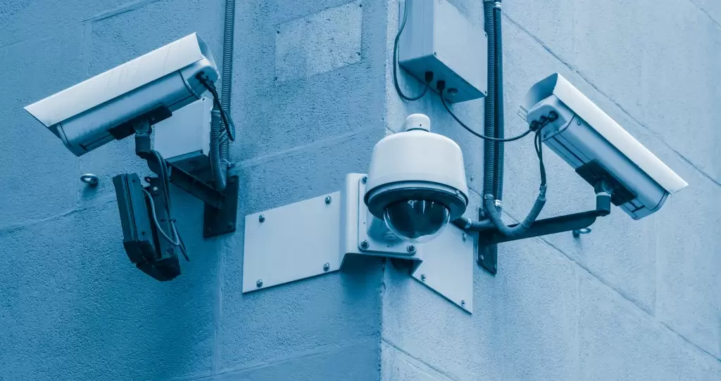 How to Choose the Right Commercial CCTV Installer